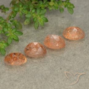 Shop natural 2.23ct 赤みがかったオレンジ サンストーン gems, 楕円形, from ロシア at GemSelect. In stock, global shipping!