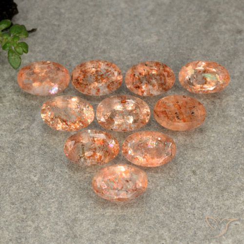 Shop natural 5.13ct 赤みがかったオレンジ サンストーン gems, 楕円形, from ロシア at GemSelect. In stock, global shipping!