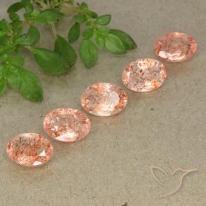 Shop natural 3.50ct 薄いタイガーオレンジ サンストーン gems, 楕円形, from ロシア at GemSelect. In stock, global shipping!