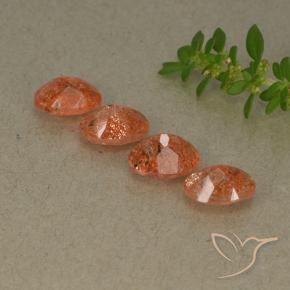 Shop natural 3.26ct ジンジャーオレンジ サンストーン gems, 楕円形, from インド at GemSelect. In stock, global shipping!
