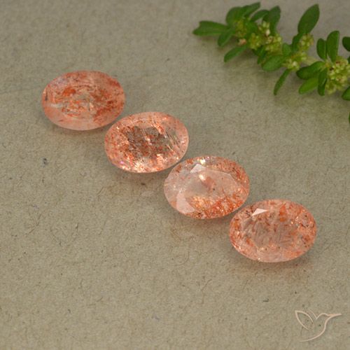 Shop natural 3.36ct ミディアム薄いオレンジ サンストーン gems, 楕円形, from インド at GemSelect. In stock, global shipping!