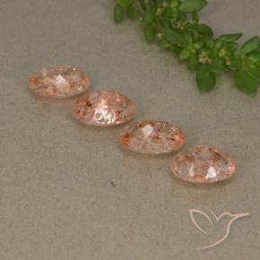 Shop natural 2.78ct ライトオレンジ サンストーン gems, 楕円形, from インド at GemSelect. In stock, global shipping!