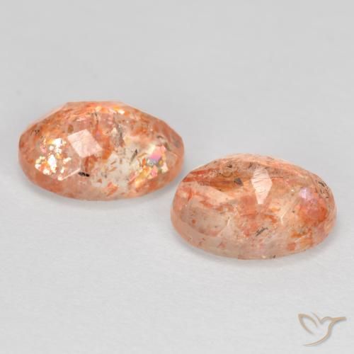 Shop natural 2.55ct ジンジャーオレンジ サンストーン gems, 楕円形, from インド at GemSelect. In stock, global shipping!