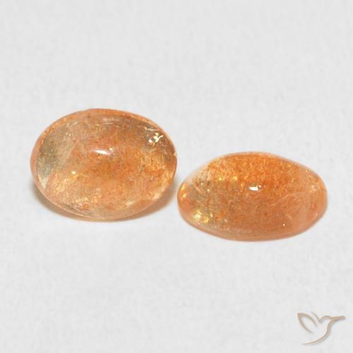 Shop natural 2.08ct 薄いピーチオレンジ サンストーン gems, 楕円形, from インド at GemSelect. In stock, global shipping!