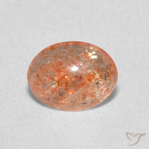0.84カラットの天然Medium Light-Orangeサンストーン、楕円形、半透明