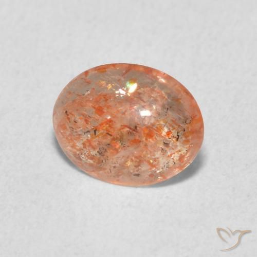 0.84カラットの天然Medium Light-Orangeサンストーン、楕円形、半透明