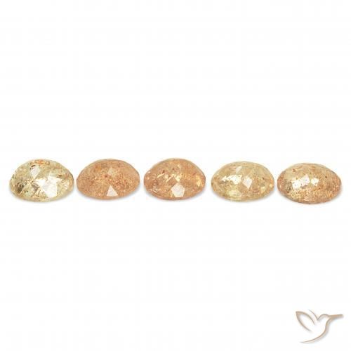 Shop natural 22.26ct ライトオレンジ サンストーン gems, 楕円形, from インド at GemSelect. In stock, global shipping!