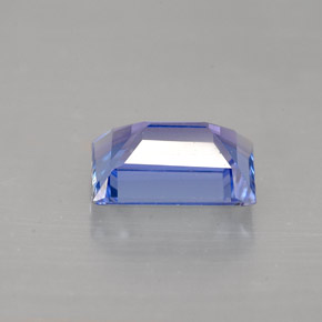 1.61カラットの天然バイオレットブルータンザナイト（8×5.6 mm・バゲット）