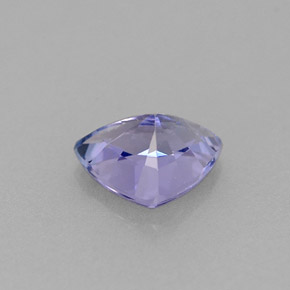 0.57カラットの天然バイオレットブルータンザナイト（6.1×4.6 mm・トリリアント）