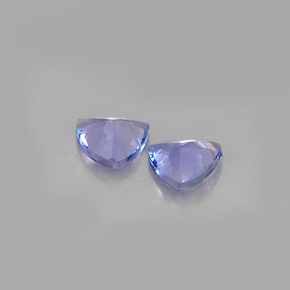 カラットの天然バイオレットブルータンザナイト（4.7×4.5 mm・トリリアント）