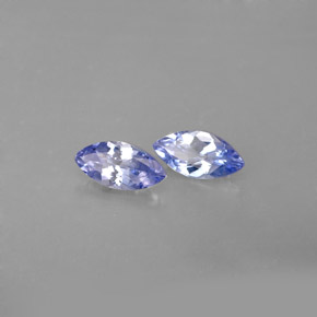 カラットの天然バイオレットブルータンザナイト（6.9×3.5 mm・マーキス）