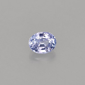 0.60カラットの天然バイオレットブルータンザナイト（5.5×4.4 mm・オーバルカット）