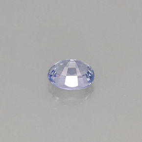 0.60カラットの天然バイオレットブルータンザナイト（5.5×4.4 mm・オーバルカット）