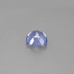 1.05カラットの天然バイオレットブルータンザナイト（6×6 mm・クッションカット）