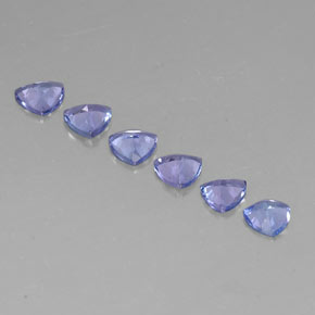 カラットの天然バイオレットブルータンザナイト（4.8×4.7 mm・トリリアント）