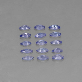 カラットの天然バイオレットブルータンザナイト（3.9×2 mm・マーキス）