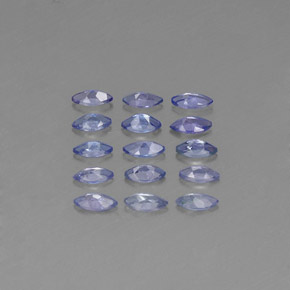 カラットの天然バイオレットブルータンザナイト（4.2×2.1 mm・マーキス）