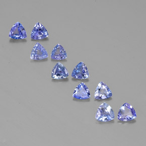 カラットの天然バイオレットブルータンザナイト（4.9×4.8 mm・トリリアント）