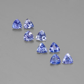 カラットの天然バイオレットブルータンザナイト（4.8×4.8 mm・トリリアント）