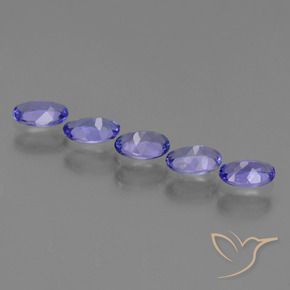 1.69カラットの天然濃いバイオレットブルータンザナイト（5.6×3.7 mm・オーバルカット）