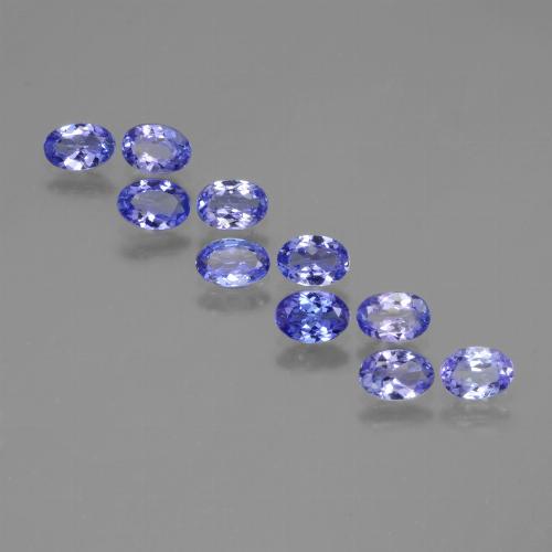 3.96カラットの天然濃いバイオレットブルータンザナイト（5.8×4 mm・オーバルカット）