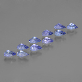 2.46カラットの天然ディープブルータンザナイト（5.1×3.2 mm・洋梨の形）