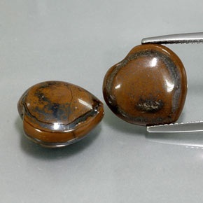 カラットの天然マルチカラーTiger's Eye（13.9×13.5 mm・ハート型）