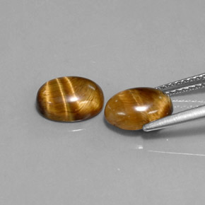 カラットの天然ゴールドブラウンTiger's Eye（8.9×6.9 mm・オーバルカット）