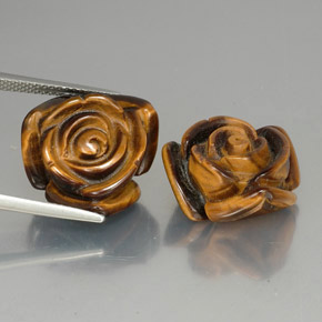 カラットの天然ゴールドブラウンTiger's Eye（16×16 mm・ファンシーシェイプ）