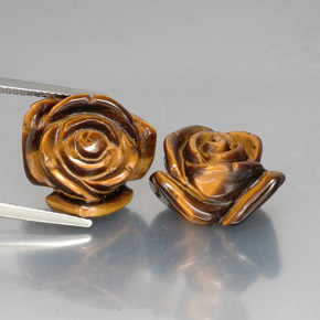 カラットの天然ゴールドブラウンTiger's Eye（18.9×14.5 mm・ファンシーシェイプ）