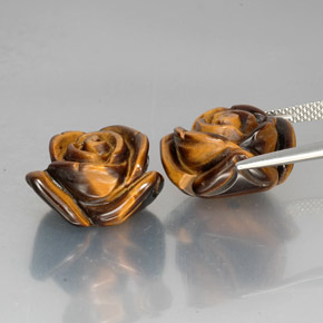 カラットの天然ゴールドブラウンTiger's Eye（18.9×14.5 mm・ファンシーシェイプ）