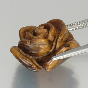 12.16カラットの天然ジンジャーブレッドブラウンTiger's Eye（16×14.5 mm・ファンシーシェイプ）