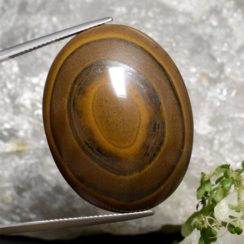 89.36カラットの天然シーダーブラウンTiger's Eye（34.7×27.1 mm・オーバルカット）