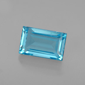 2.47カラットの天然スイスブルートパーズ（8.8×5.5 mm・バゲット）