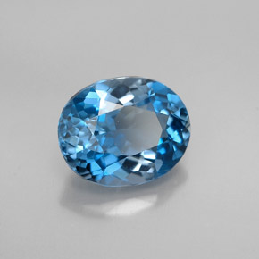 2.21カラットの天然ロンドンブルートパーズ（8.9×7.2 mm・オーバルカット）