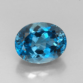 7.83カラットの天然ロンドンブルートパーズ（12.8×10.1 mm・オーバルカット）