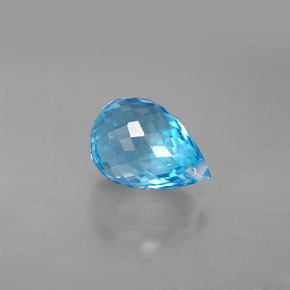 3.18カラットの天然スイスブルートパーズ（9.3×6.6 mm・ブリオレット）