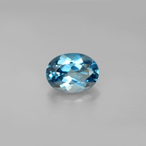 1.52カラットの天然ロンドンブルートパーズ（8.2×6.1 mm・オーバルカット）