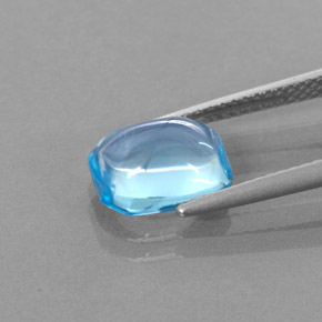 3.43カラットの天然スイスブルートパーズ（9.7×7.6 mm・エメラルドカット）