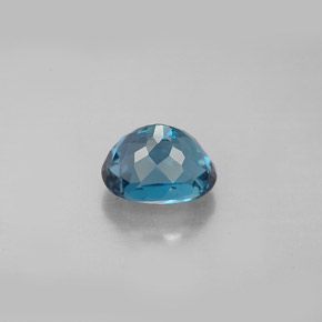 1.91カラットの天然ロンドンブルートパーズ（7.8×5.8 mm・オーバルカット）