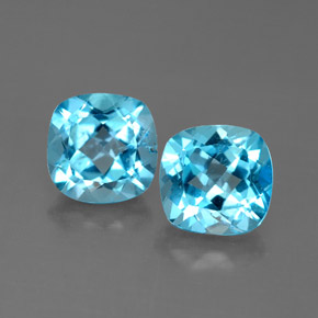 カラットの天然スイスブルートパーズ（7.1×7 mm・クッションカット）