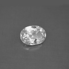 1.53カラットの天然ホワイトトパーズ（8.3×6.2 mm・オーバルカット）