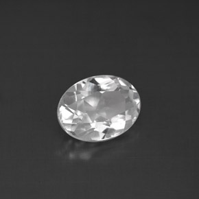 1.62カラットの天然ホワイトトパーズ（8.1×6.1 mm・オーバルカット）