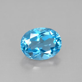 2.40カラットの天然スイスブルートパーズ（8.9×7 mm・オーバルカット）