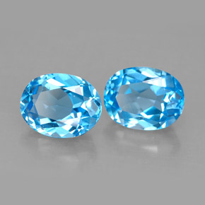 カラットの天然スイスブルートパーズ（9×7 mm・オーバルカット）