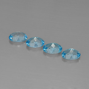 カラットの天然スイスブルートパーズ（7.9×6 mm・オーバルカット）