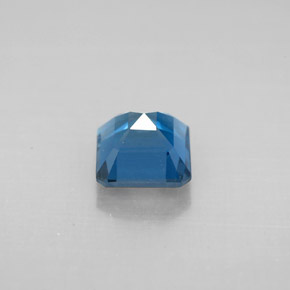 1.46カラットの天然ロンドンブルートパーズ（6.1×6.1 mm・エメラルドカット）