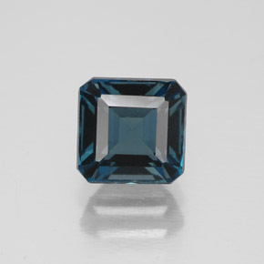 1.91カラットの天然ロンドンブルートパーズ（6.5×6.4 mm・エメラルドカット）