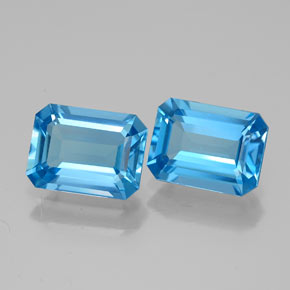 カラットの天然スイスブルートパーズ（7.9×6 mm・エメラルドカット）