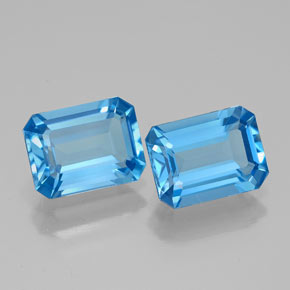 カラットの天然スイスブルートパーズ（7.9×6 mm・エメラルドカット）